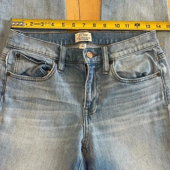 J. Crew Broken-In Boyfriend Distressed Slim Jeans Size 25 - Picture 7 of 9